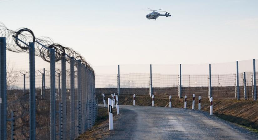 Huszonhét határsértő ellen intézkedtek a hétvégén a rendőrök