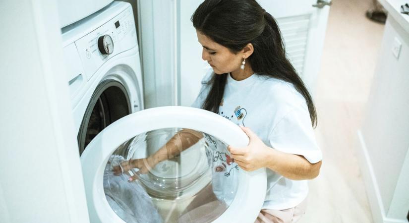 Spórolj a mosással: ha így használod a mosógépet, csökkentheted a villanyszámlát!