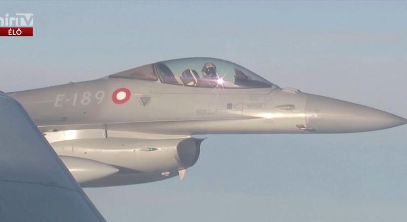 Láncreakció: Megérkeztek Ukrajnába a nyugati szövetségeseitől kapott F-16-os vadászgépek  videó
