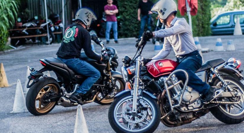 Ingyenes vezetéstechnikai képzés motorosoknak - Válj jobb motorossá!