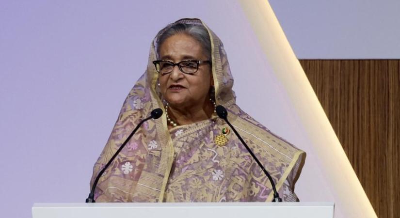 - Lemondott a bangladesi kormányfő, majd katonai helikopterrel menekült Indiába