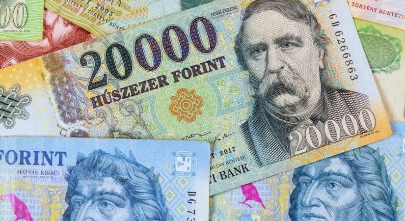Ázsiai ütés után a 400 forintos euró előszobájában gyengélkedik a magyar fizetőeszköz
