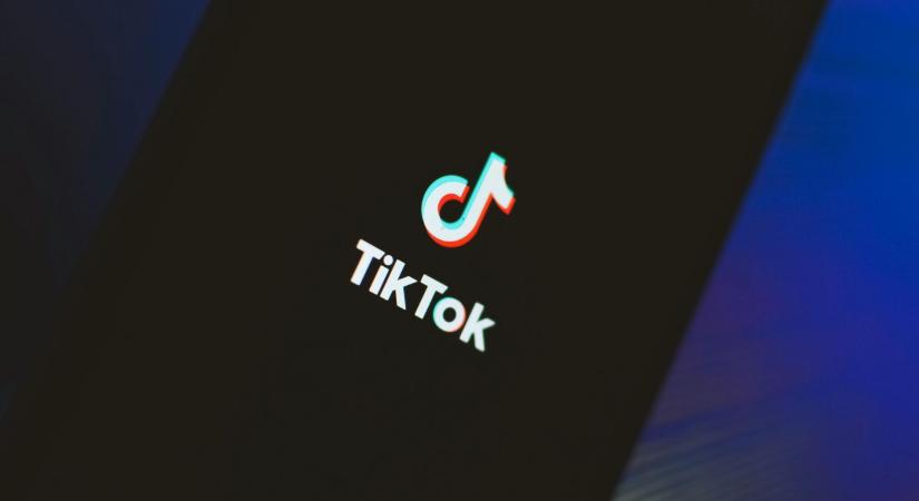 A TikTok részben a gyermekek védelmében visszavonja jutalmazási funkcióját az Európai Unióban