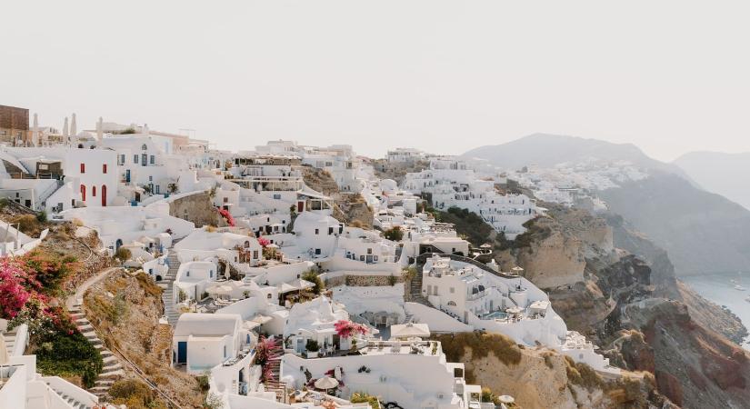 Santorini is látogatói korlátozás bevezetését tervezi