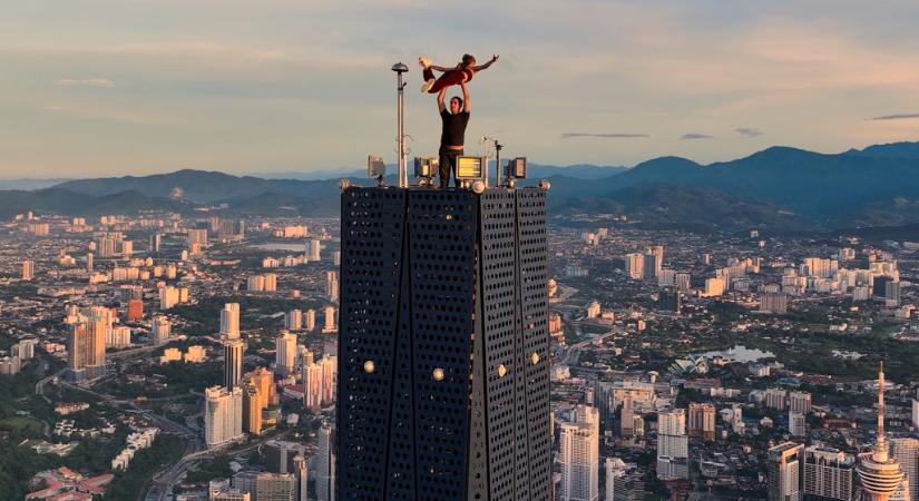 Mi vesz rá valakit, hogy felmásszon egy felhőkarcolóra, megcsinálni a Dirty Dancing-emelést?