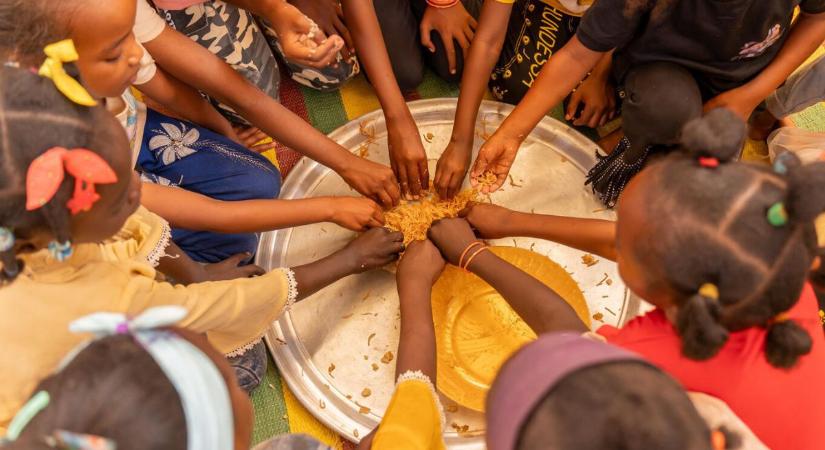 Hivatalosan is éhínség pusztít Szudánban