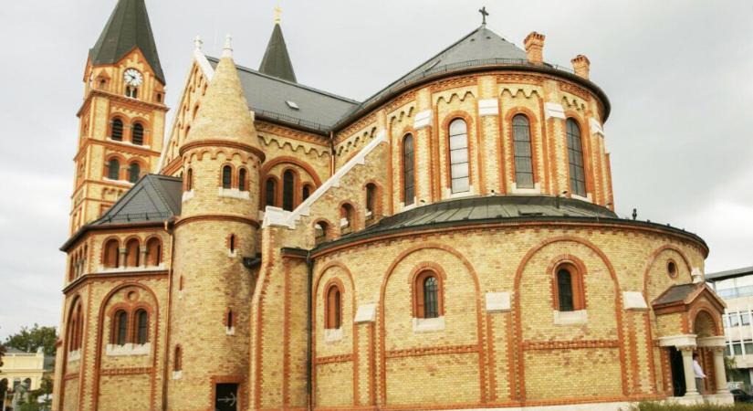 120 éves a Magyarok Nagyasszonya-társszékesegyház