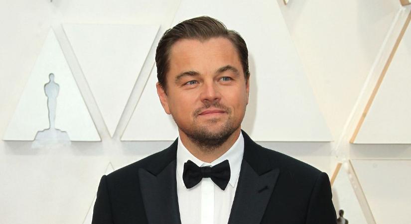 Lefotózták: jachton kapták lencsevégre Leonardo DiCaprio-t a 26 éves barátnőjével
