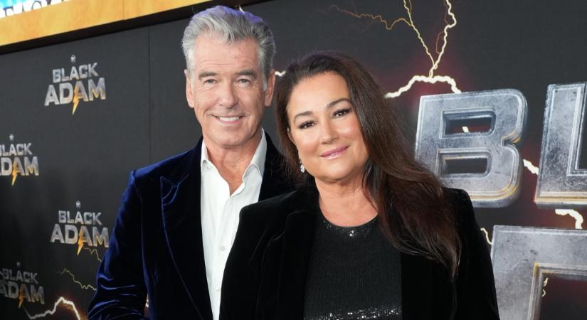 Feleségét köszöntötte házassági évfordulójuk alkalmából Pierce Brosnan