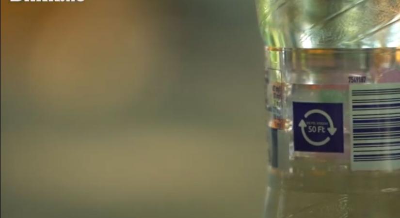Bombahír a Szigetről - nem számolják fel a visszaváltható palackoknál az 50 forintot - nagyot kaszálhat, aki gyűjtöget