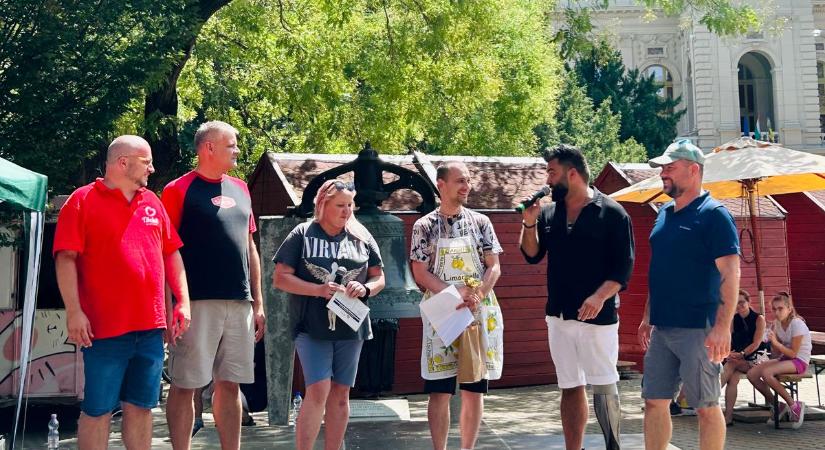 A barbecue is berobbant a chili után Magyarországra