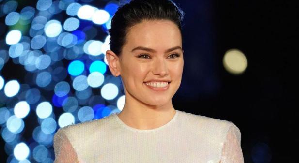 Daisy Ridley először azt hitte, csak kimerült - komoly betegséget diagnosztizáltak nála