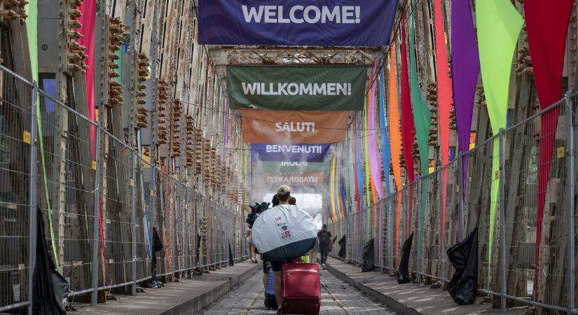 Kezdődik a Sziget, folytatódik a közlekedéspokol