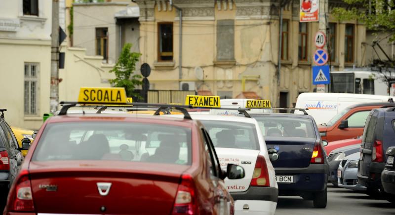 Balesetet okozott egy tanulóvezető