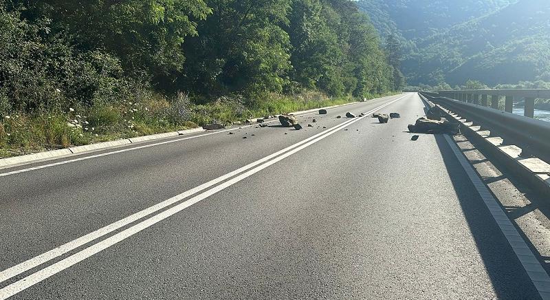 Két nappal a bejelentett határidő előtt, szerda estétől újra megnyitják a forgalmat az Olt-völgyében