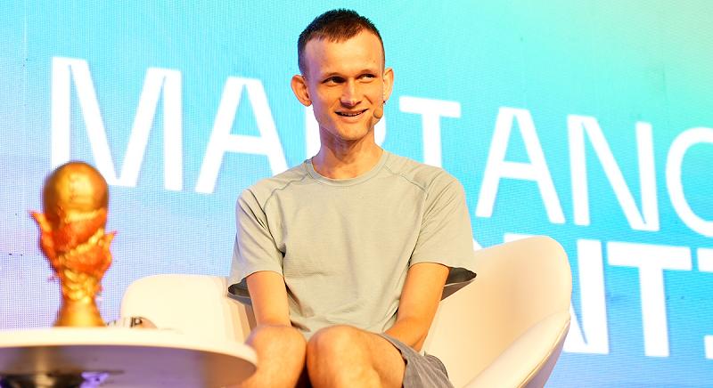 Bréking! Kiderült, kivel találkozgathat Vitalik Buterin titokban