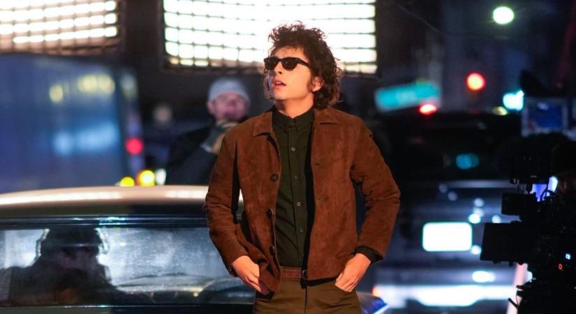 Karácsonykor jön a Bob Dylanről szóló film, amiben Timothée Chalamet kapta a főszerepet