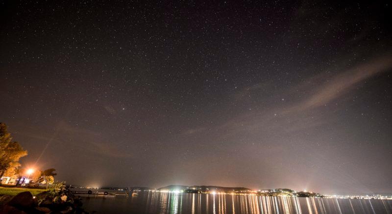 Éjszaka figyeld a csillagszóró égboltot a Balatonnál – a hétvégére érkezik a Perseidák meteorraj