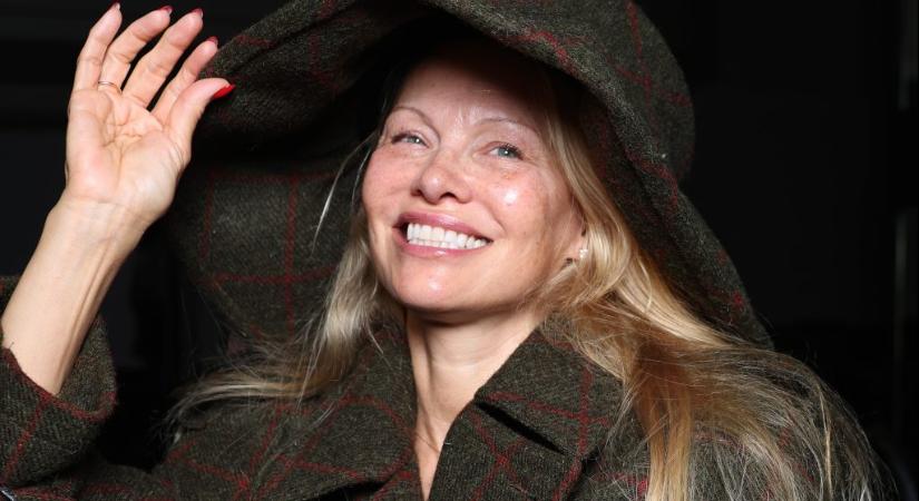 Pamela Anderson szerint a ’90-es évekbeli Playboy-imidzse egy „rajzfilmfigura” volt