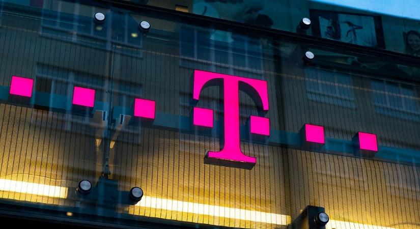 Majdnem a kétszeresére nőtt a Magyar Telekom második negyedéves adózott eredménye