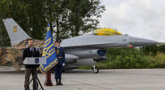 Vannak furcsaságok az ukrán F-16-osok körül - miről árulkodnak az első képek?