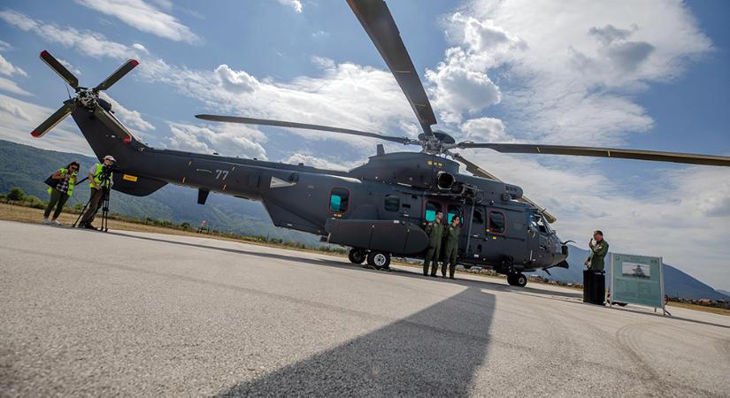 Ilyen a honvédség új Airbus H225M helikoptere testközelből (Képgaléria)