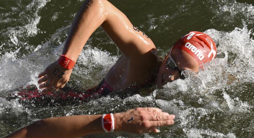 Fábián Bettina nagyot versenyezve ötödik lett 10 kilométeres nyíltvízi úszásban