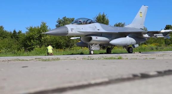 Furcsaságok az Ukrajnába érkezett F-16-osokon