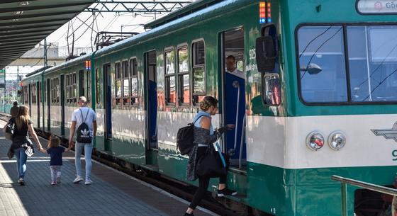 Több mint háromezer embert igazoltattak és 140-et állítottak elő a gödöllői HÉV vonalán július óta