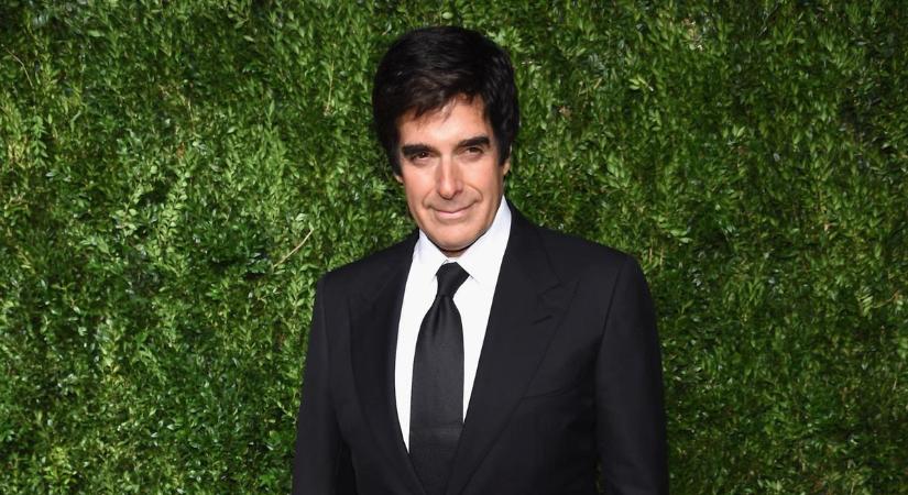 Undorítóan lelakta 2,5 milliárd forintos luxusotthonát David Copperfield – döbbenetes fotók