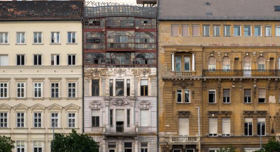 Töretlenül nőnek a lakásárak Magyarországon