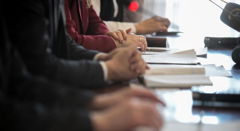 Utolsó pillanatban döntenek a kitüntető díjakról Kalocsán