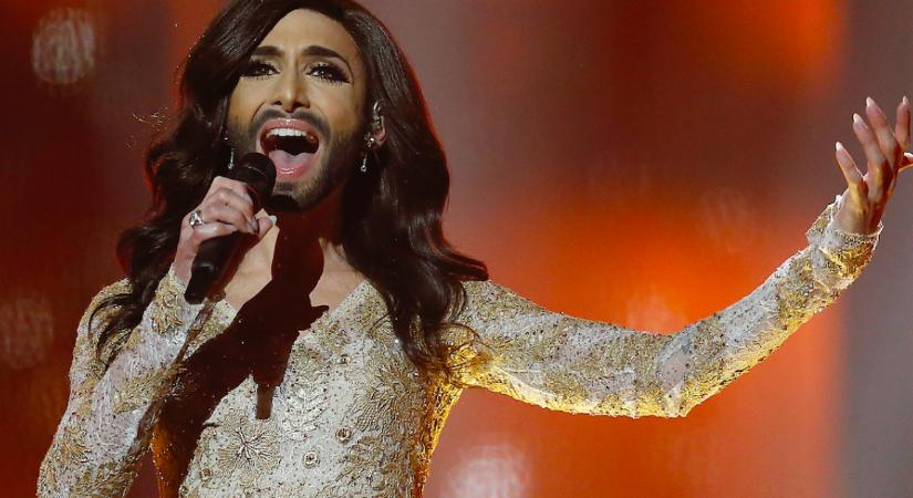 Se haj, se smink, se köröm: így néz ki Conchita Wurst 10 évvel az Eurovízió után - Fotók