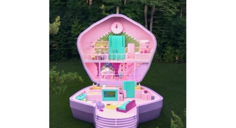 Életnagyságú Polly Pocket ház készült