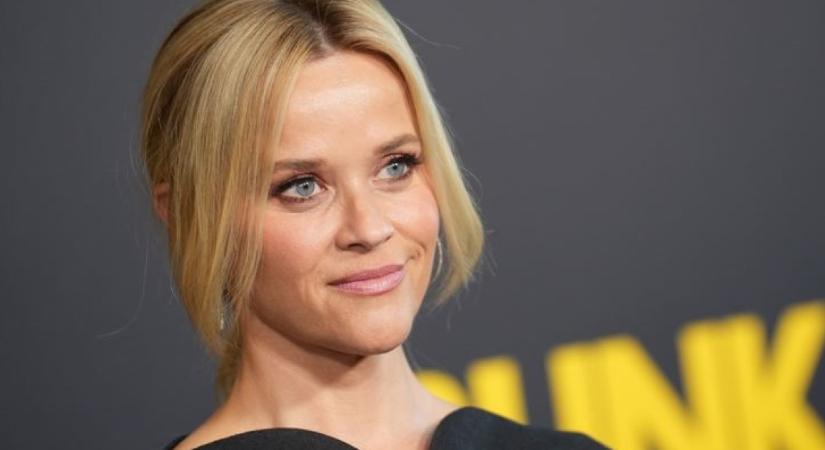 Reese Witherspoon fia szívdöglesztő pasivá érett: a 20 éves Deacon a női szívek elrablója