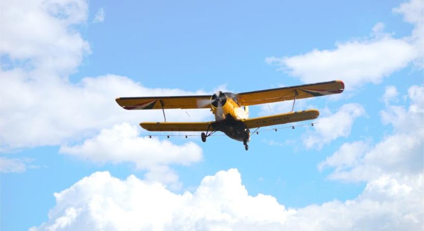 Akár helikopterről vagy repülőről is lehet deszikkálni