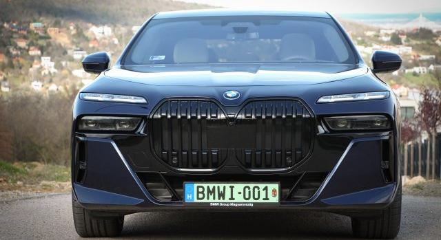 A BMW is felemelte a hangját az EU villanyautó-stratégiája ellen