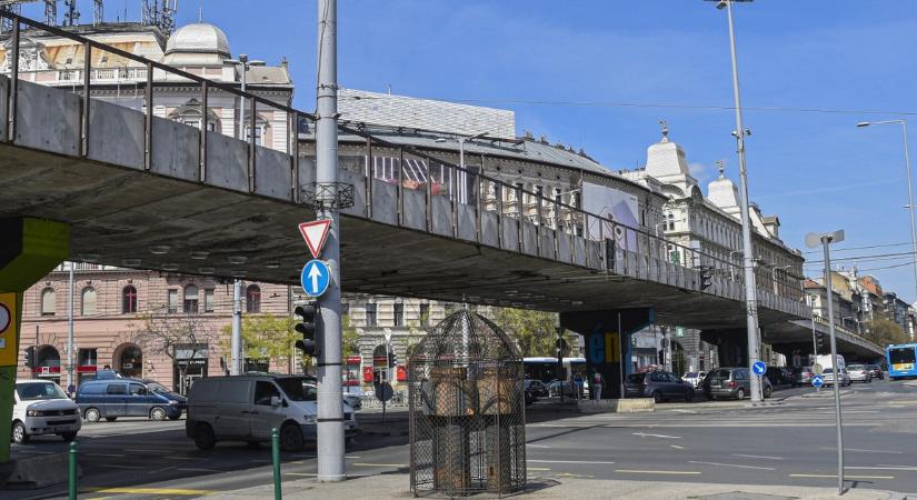 Lebontják a Nyugati téri felüljárót