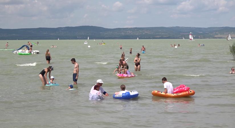 Rakordot dönthet a balatoni szezon