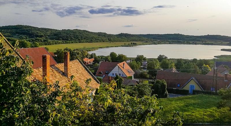 Mutatjuk az ország legolcsóbb nyaralóit