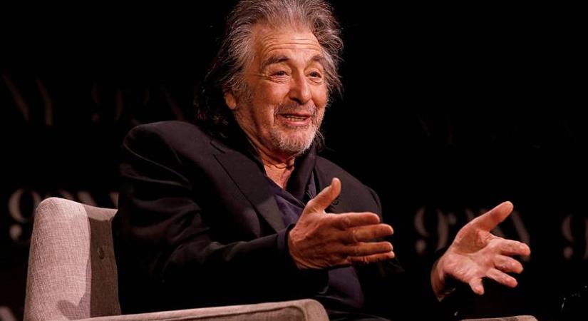 Al Pacino molett lánya szexi fotókat posztol az Instára: a 23 éves Olivia büszke telt idomaira