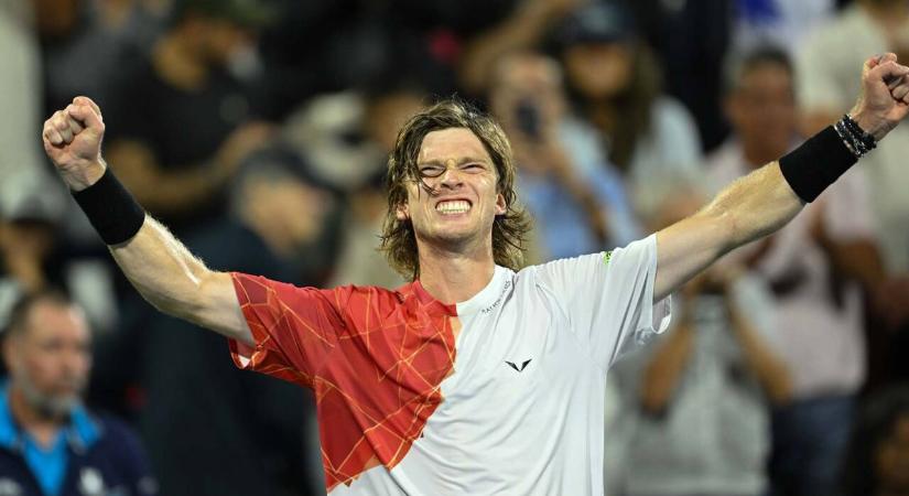 Rublev búcsúztatta a sérüléssel bajlódó világelsőt Montreálban