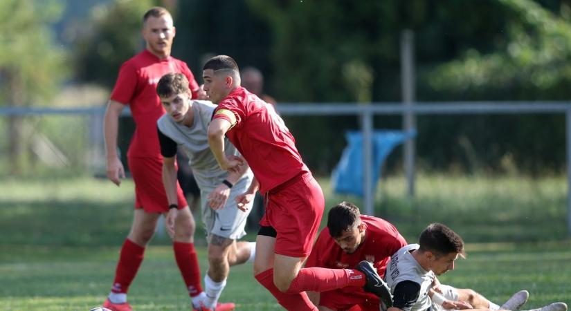 3-2-re verte a Csúrgót a kadarkúti labdarúgó csapat