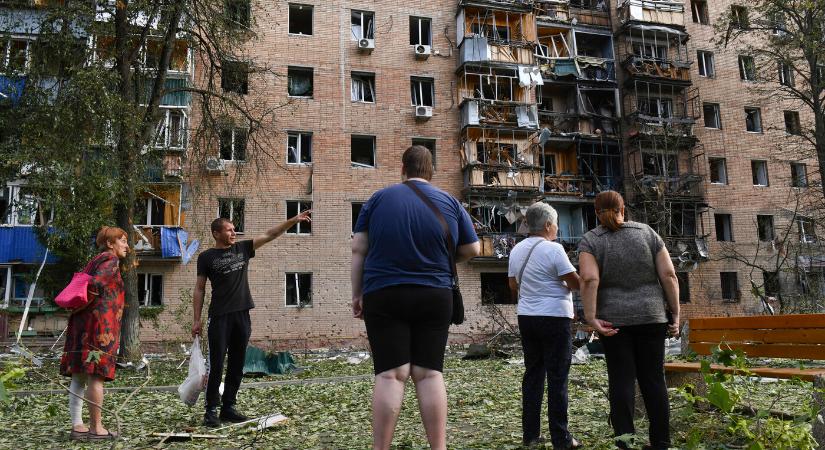 Orosz rakétaroncs zuhant egy Kijev melletti házra, egy négyéves kisfiú is meghalt