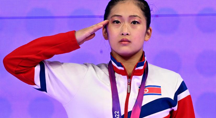 Repülőgép felrobbantásától a közös szelfiig: Észak-Korea az olimpiákon