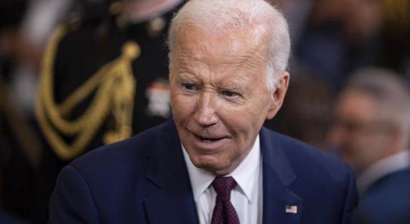 Joe Biden részben Donal Trump legyőzésével magyarázta visszalépését