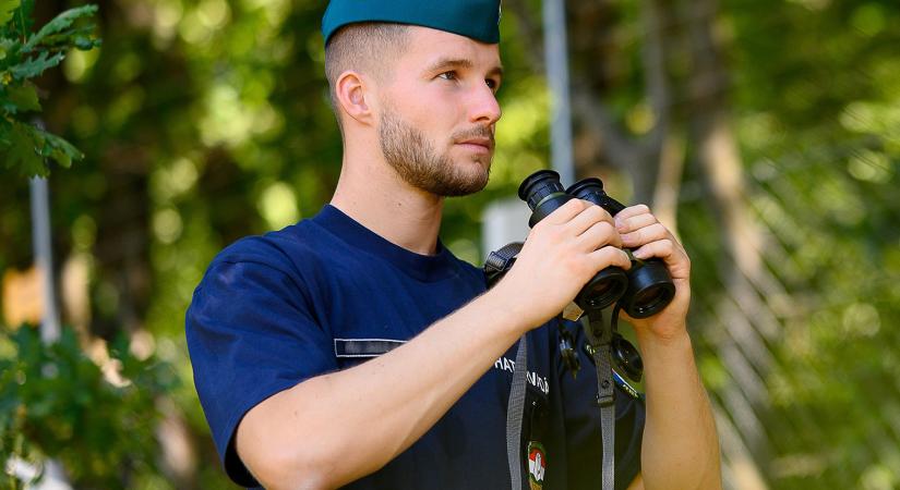 Határvadász toborzót tartanak Esztergomban