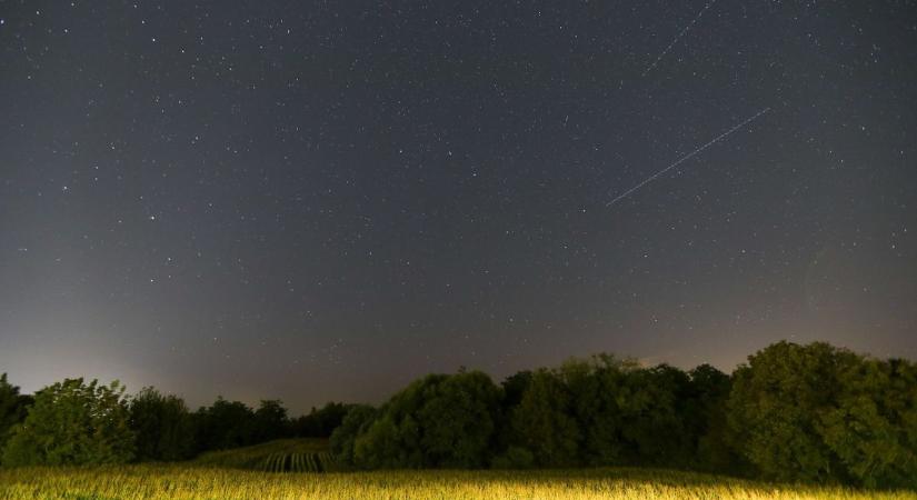 Maximumon a perseidák - Óránként akár száz hullócsillagot is láthatunk az éjszaka