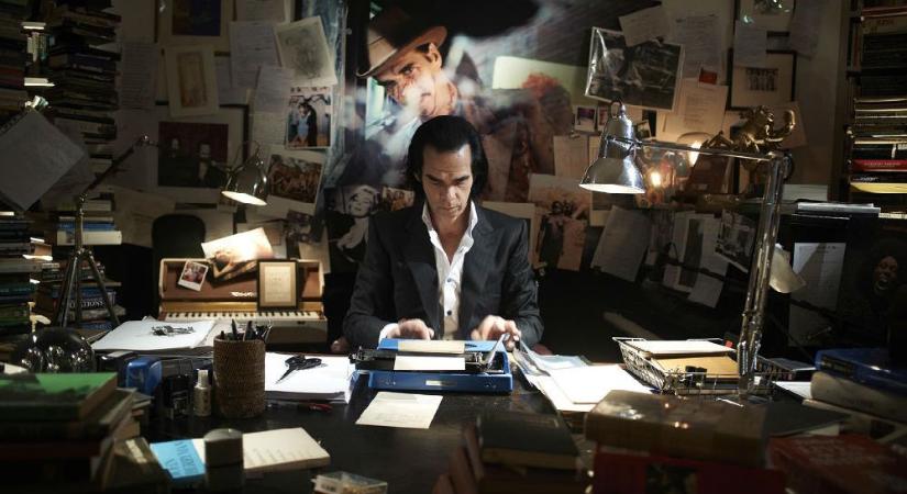 Nick Cave arról beszélt, hogyan változtatta meg két fia elvesztése