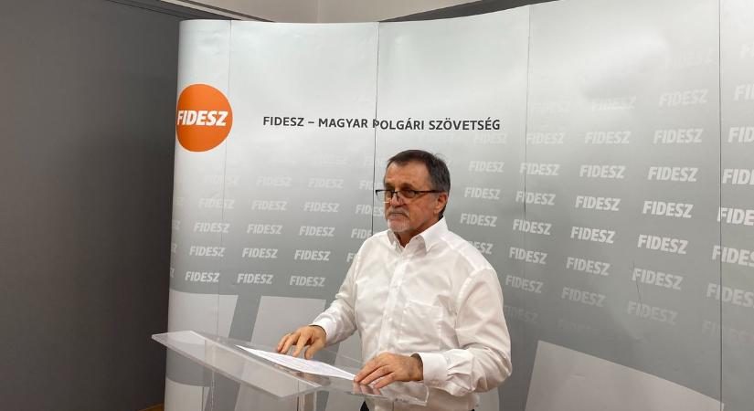 Felháborodott a parkolási rendelet módosításán a szegedi Fidesz